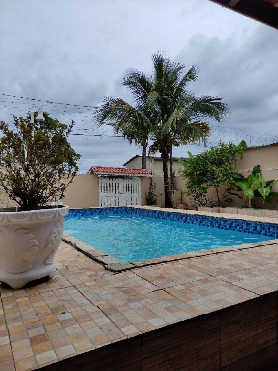Casa De Praia Com Piscina - Itanhaem Villa Porto do Padeiro Exterior photo