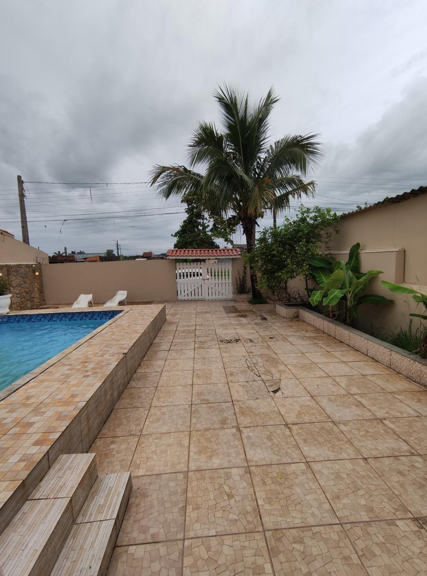 Casa De Praia Com Piscina - Itanhaem Villa Porto do Padeiro Exterior photo